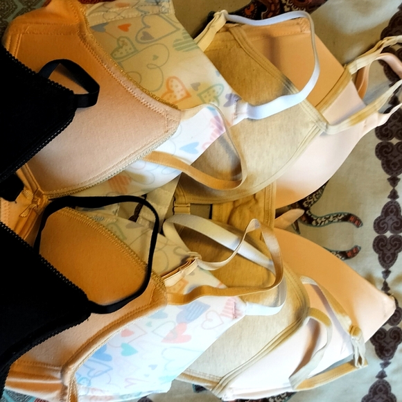 Set of 5 Training Bras for Tweens/Teens - Picture 3 of 13